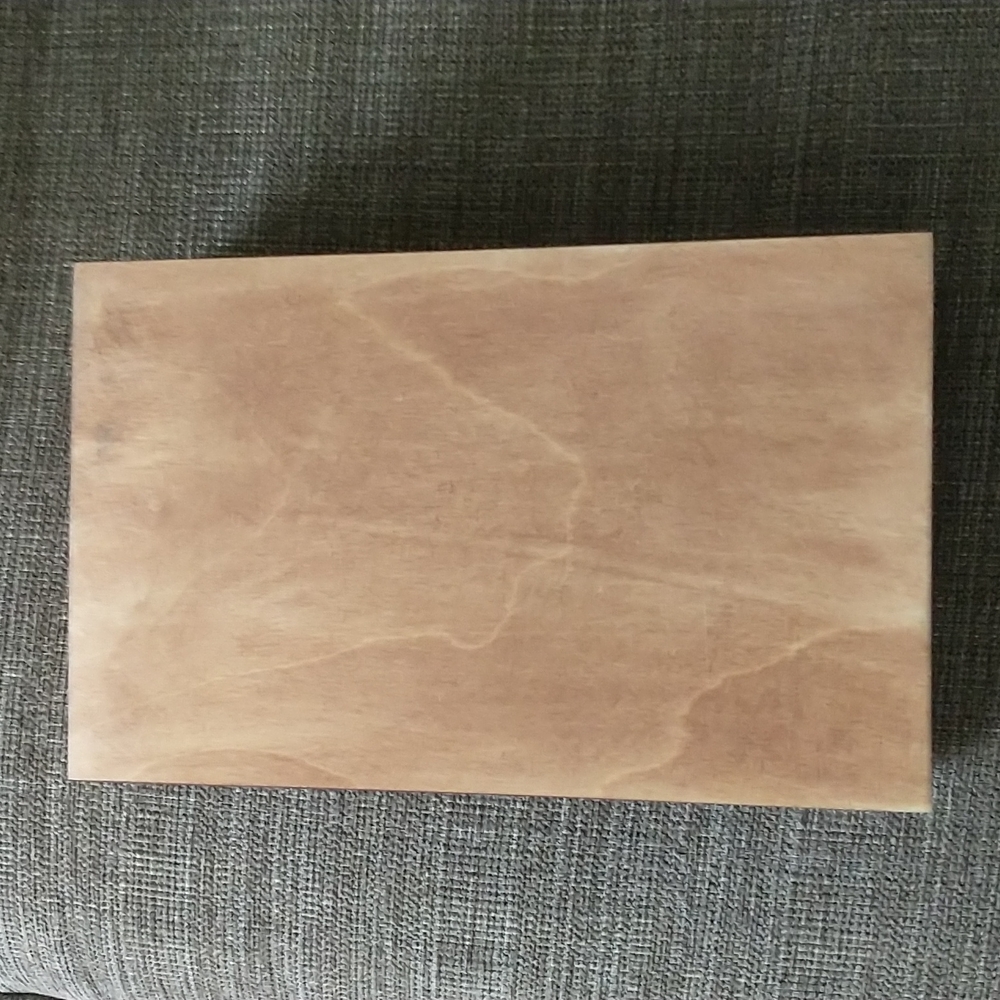 Lovely wood jewelry/trinket box - Picture 5 of 12